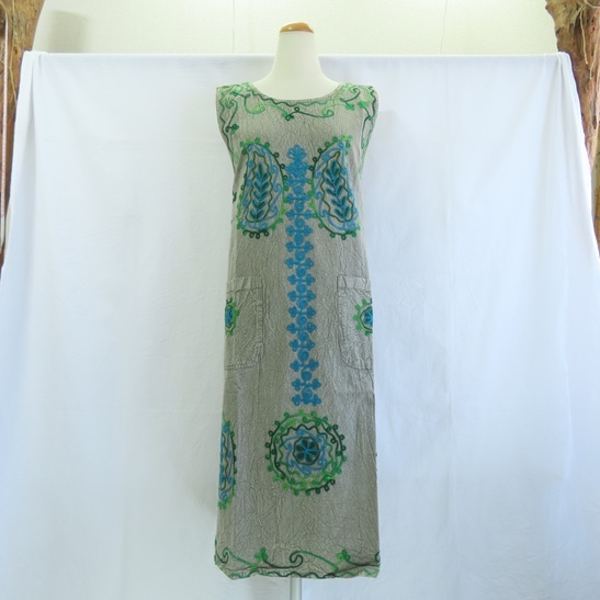 〓 新品 〓 エプロン ワンピース 〓 刺繍 エスニック アジアン インド綿 ドレス ガーデニング ウォッシュ加工 おしゃれ 〓A095拍卖