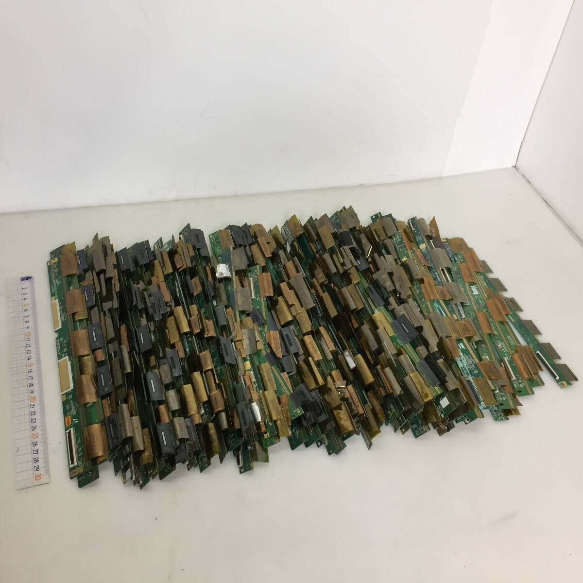 ★【都市鉱山】ゴールド/金 重量2.1Kg ジャンク基板 金メッキ/金抽出/研究用に レアメタル/希少金属【ジャンク品】拍卖
