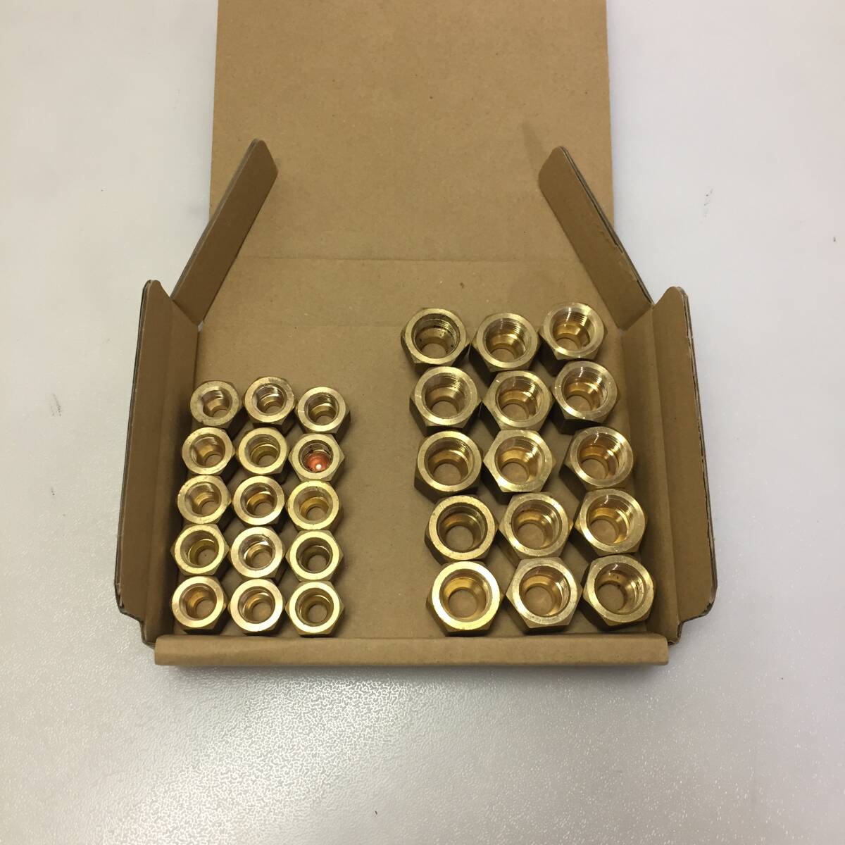 ◇エアコン フレアナット 2分15個 3分15個 合計30個 【新品未使用保管品】①拍卖