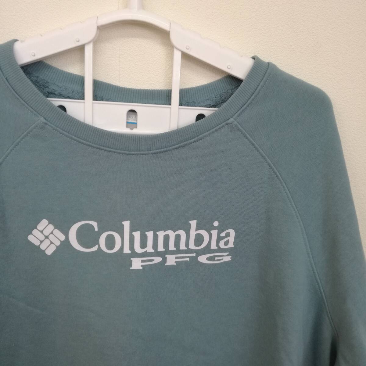 中古 アメリカ古着 Columbia コロンビア スウェット トレーナー 長袖 メンズ XL相当 LL 2L 水色 ライトブルー ビンテージ カジュアル 拍卖