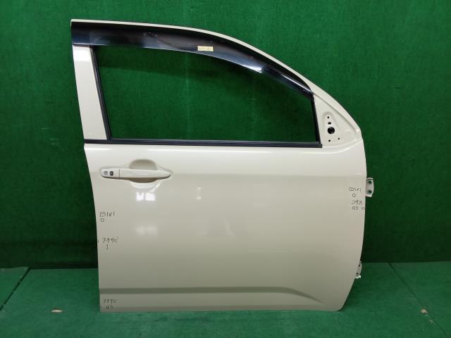 パッソ 5BA-M710A フロント 右 ドア 運転席 T25拍卖