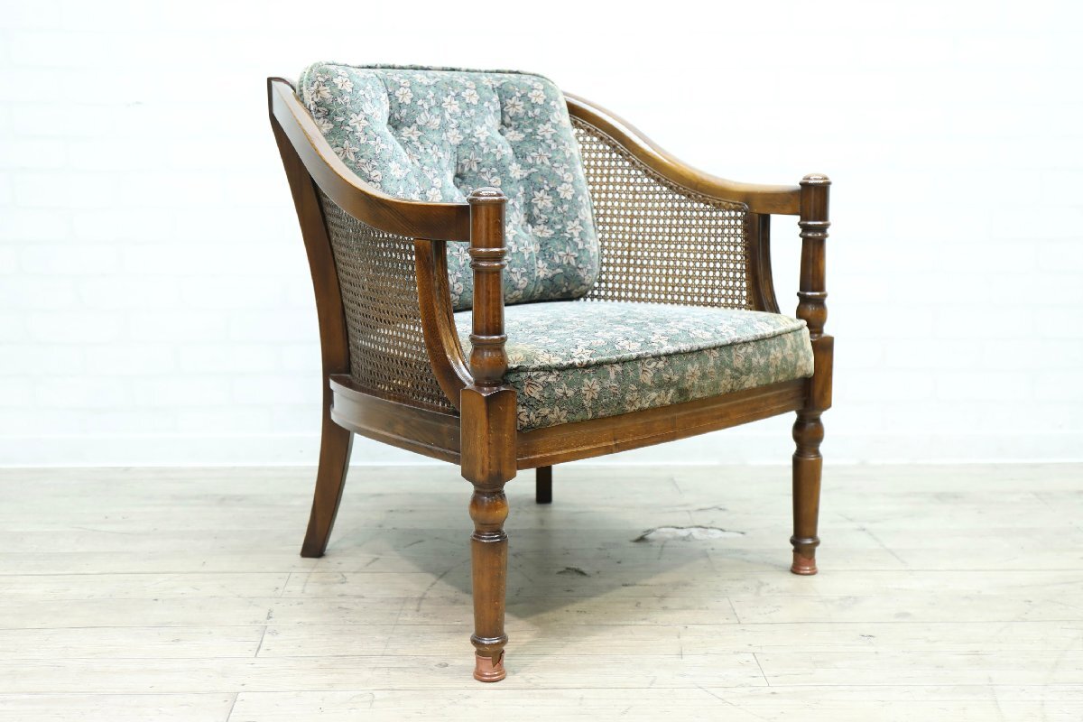 ■【I0947】★カリモク オールド★karimoku★コロニアル★アームチェア★リビング★ダイニング★カントリー★チェア★椅子★ソファ★拍卖