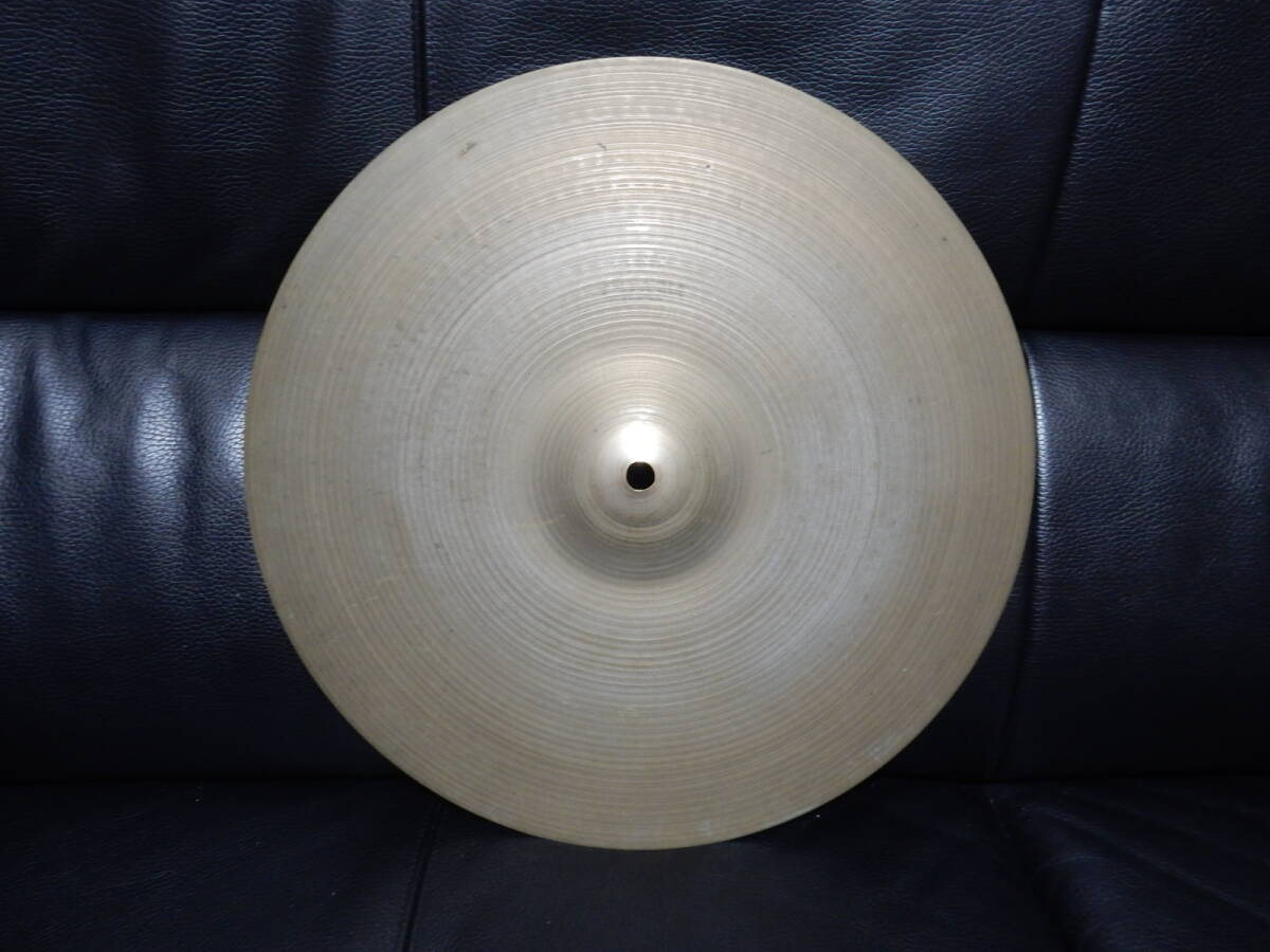 Zildjian 15インチ THIN CRASH 白抜き拍卖