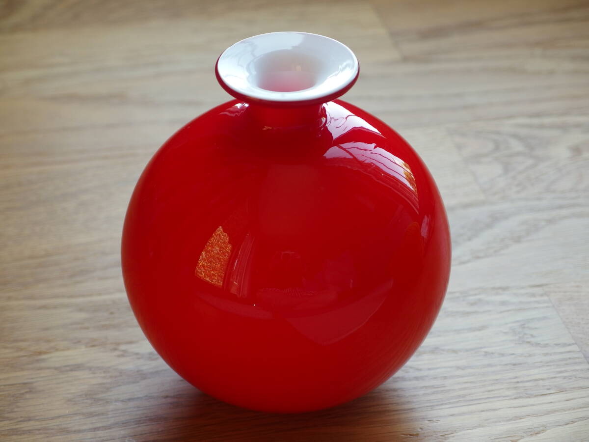 激レア! 北欧雑貨 デンマーク ヴィンテージ Holmegaard ホルムガード Michael Bang / Per Lutken ガラスの花瓶 Carnaby (赤)拍卖