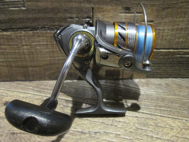 ◆DAIWA ダイワ WORLD SPIN CF 2500 ワールドスピン拍卖