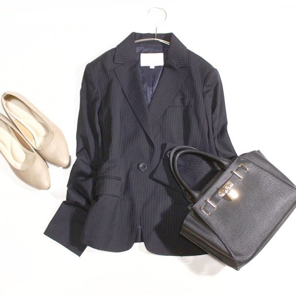 美品 NATURAL BEAUTY ナチュラルビューティー 上品綺麗め ピンストライプ スーツ生地 ジャケット 38号 M 春 夏 秋 25D09拍卖