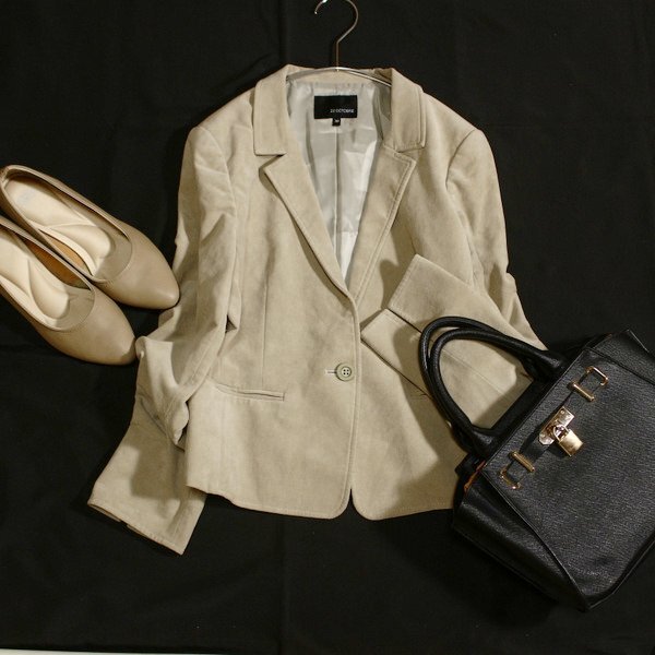 美品 22 OCTOBRE ウ゛ァンドゥオクトーブル 上品綺麗め フェイクスウェード ジャケット 38号 M 秋 冬 25C09拍卖