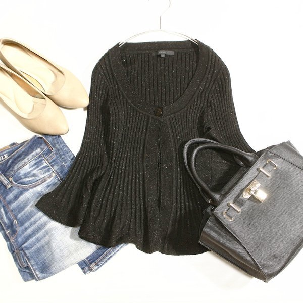 美品 ANAYI アナイ 綺麗め ラメ・フレアスリーブ リブストレッチ ニット カーディガン 38号 M 春 秋 25C09拍卖