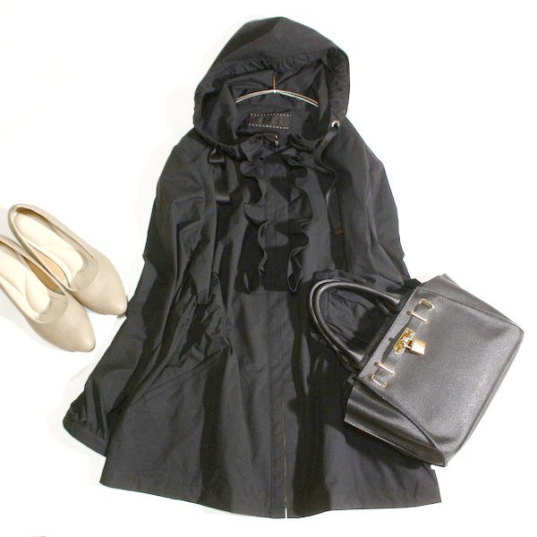 美品 TO BE CHIC トゥービーシック 大きいサイズ 44号 綺麗めフリル オータム・スプリング フーディコート 2XL 春 秋 合服 25B09 A 9800円拍卖