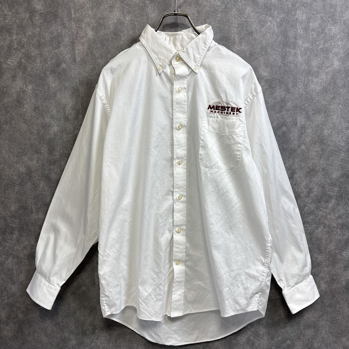 長袖シャツ ホワイト ボタンダウン 長袖ワークシャツ 刺繍ロゴ ゆるダボビッグシルエット メンズ古着拍卖