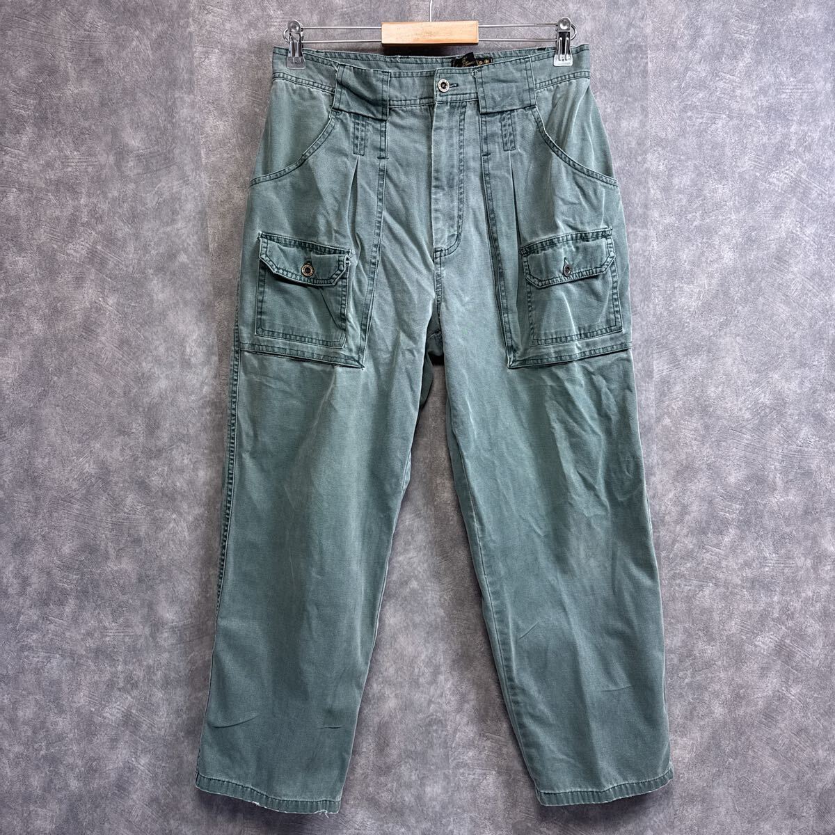 ヴィンテージ エディーバウアー 90s ライトグリーン カーゴパンツ系 ゆるダボビッグシルエット メンズ古着拍卖