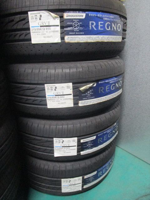 送料無料 未使用品 215/55R18 BS レグノ GRV2 4本セット拍卖