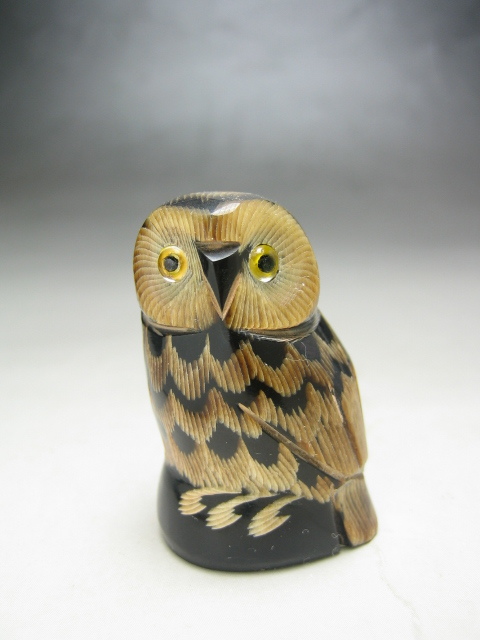◎●ふくろう 置物 水牛の角(つの)製    フクロウ         NO.38-1拍卖