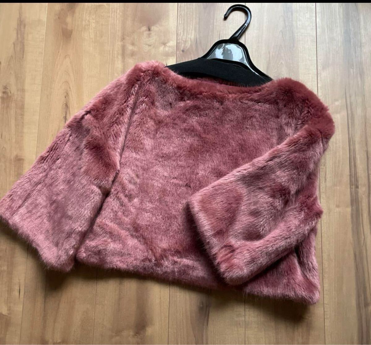 着用2回 ジルスチュアート 定価1万2万6400円 ファー ショート丈拍卖