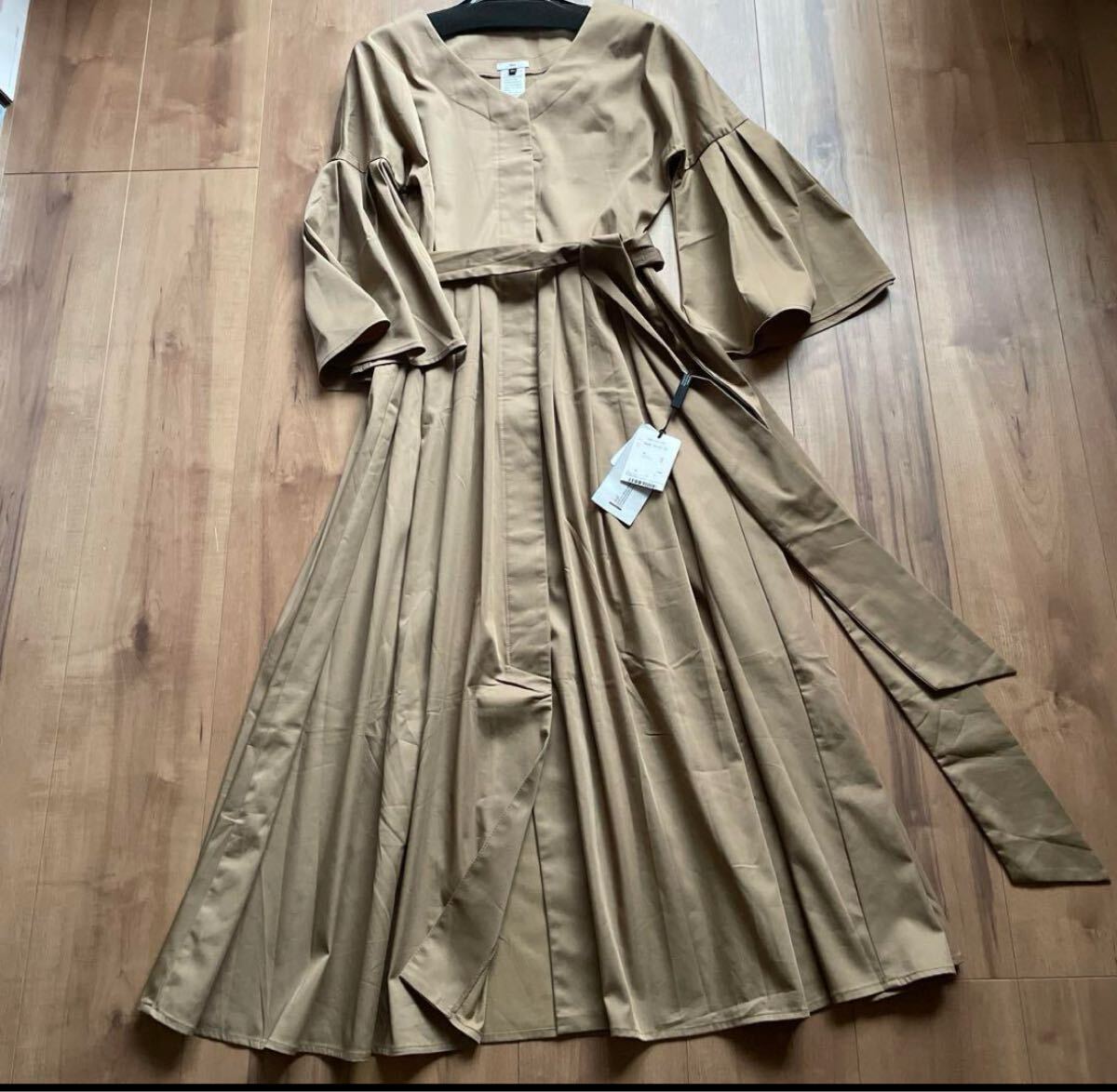 新品 定価¥2万7500円 ダブルスタンダードクロージング ロングワンピース拍卖