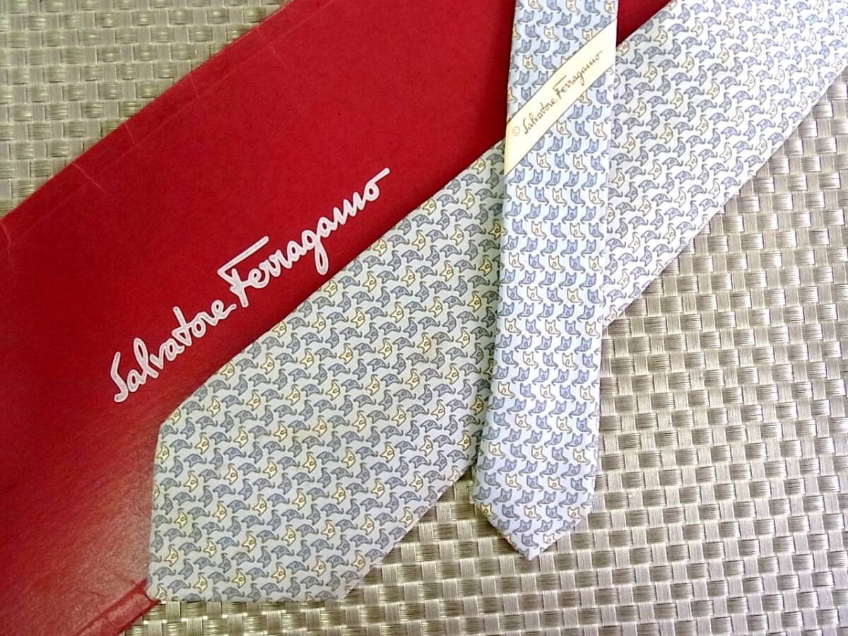 ♪6FK2000 【象ゾウ】サルヴァトーレフェラガモ ネクタイ★拍卖