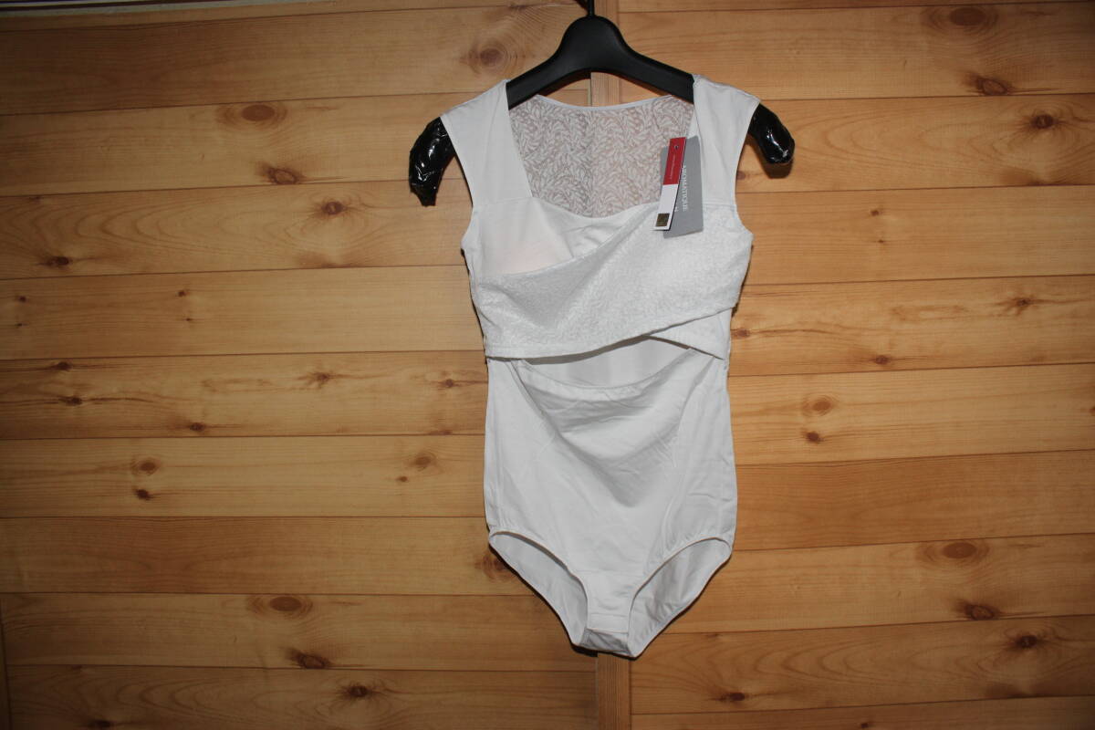 未使用 レディース Mサイズ DANSKIN ダンスキン アロマティック レース ボディスーツ 送料無料即決 ヨガYOGA拍卖