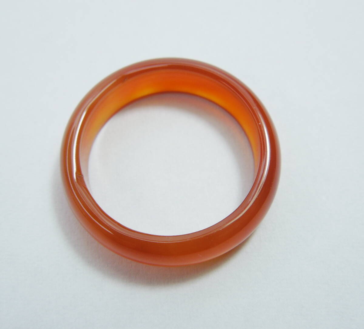 R14 メノウリング 約19号 朱色系 瑪瑙指輪 くりぬきリング 天然石 リング 瑪瑙 指輪 めのう メンズ レディース くり抜きリング拍卖