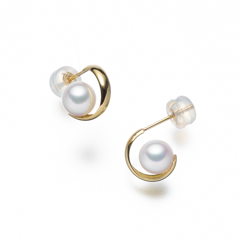 アコヤパールピアス 5.5mm 真珠 パール 冠婚葬祭 ギフト拍卖