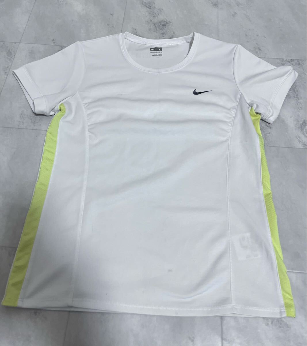 ナイキ NIKE☆レディース Tシャツ☆半袖Tシャツ☆Tシャツ☆ 白/WHITE Lサイズ 165/88A拍卖