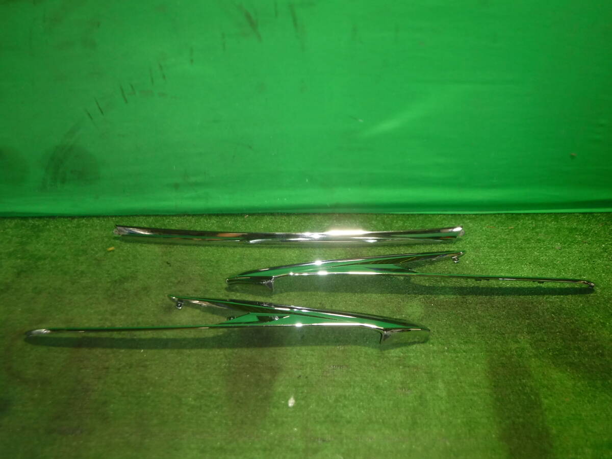 【D】トヨタ プリウス PHV ZVW52 モデリスタ フロントバンパースポイラー メッキガーニッシュ 3点セット拍卖