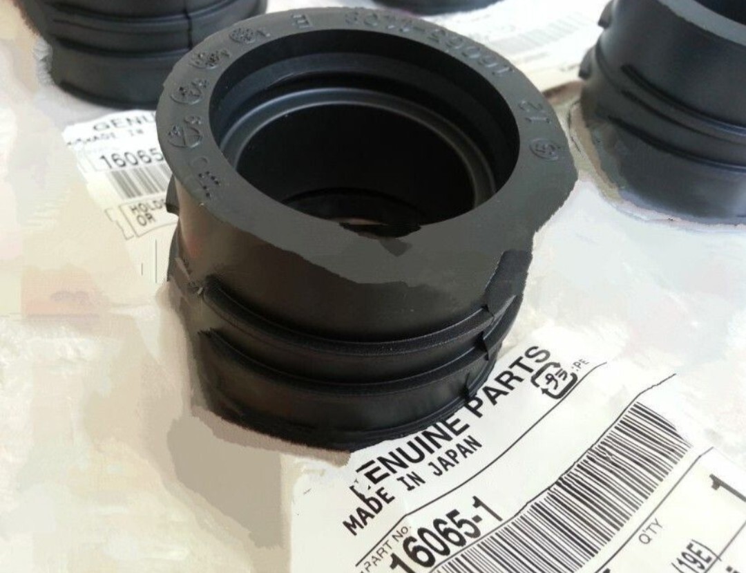 ◆◆送料込み◆◆GPZ900R キャブ インシュレーター 4個セット kawasaki 純正拍卖