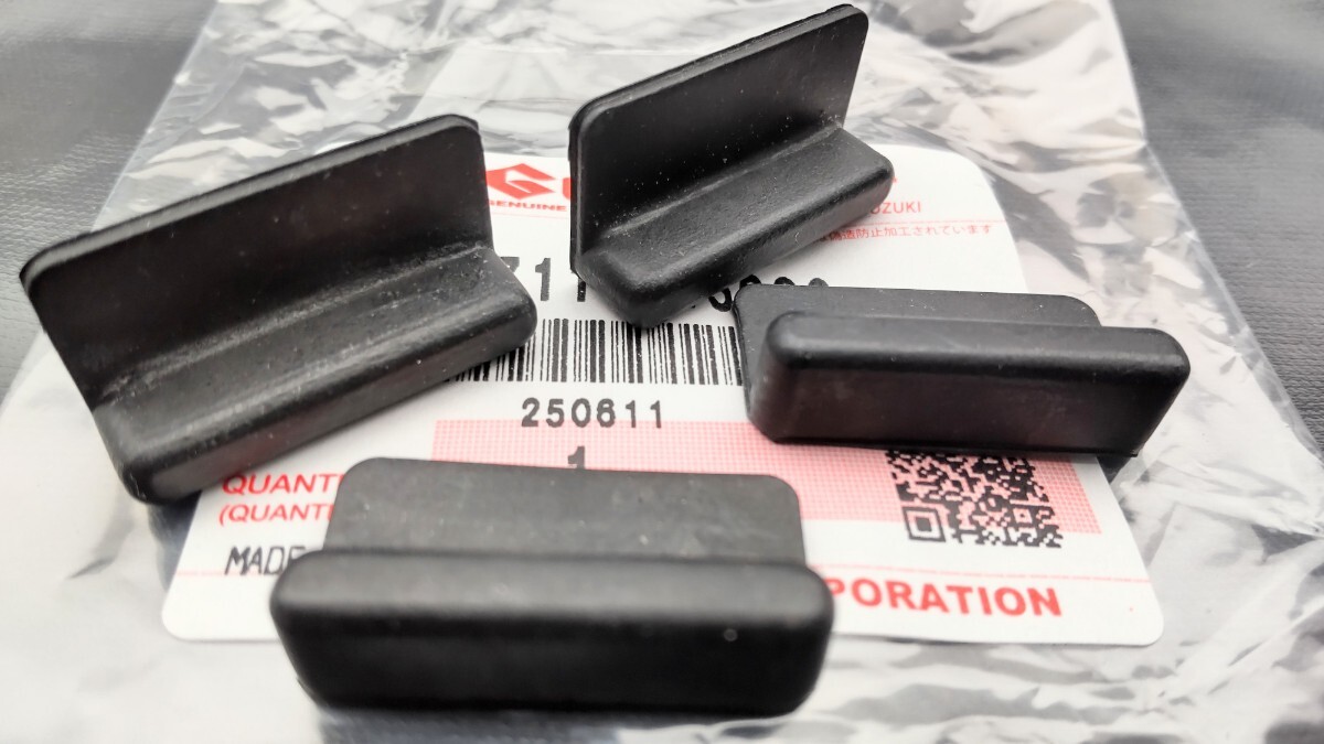 ■送料込み■GS400 GS400E GS400L サイドカバー ゴム 4個セット SUZUKI純正拍卖
