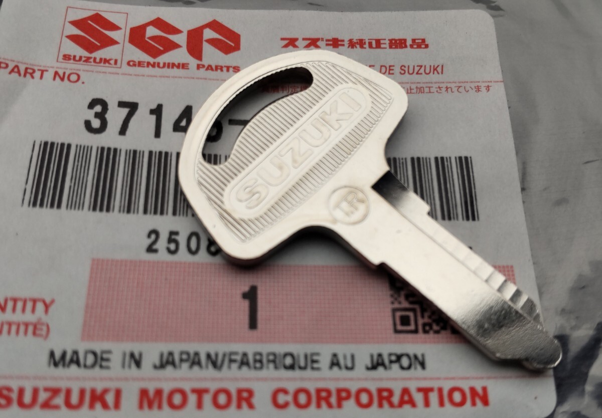 ■送料込み■GS400 GT380 GT550 GT750 GSX750S GSX1100S ブランクキー SUZUKI純正 イグニッション スペアキー 鍵拍卖