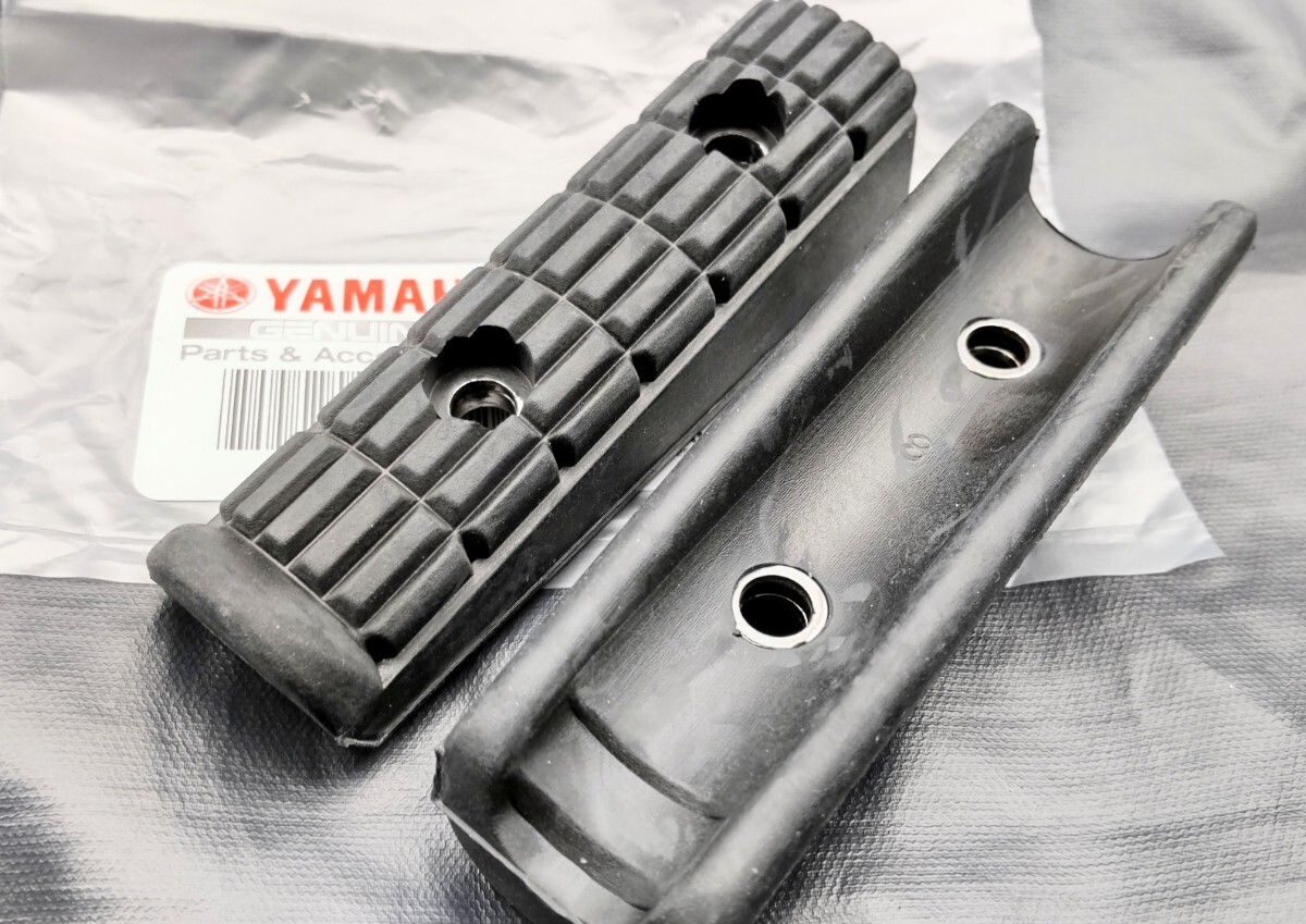 ■送料込み■TZR50 FZR250R FZ250 FZR250 FZR250R R1-Z RZ250R FZR400RR YZ750SP TRX850 ステップ カバー YAMAHA純正 フロント用拍卖