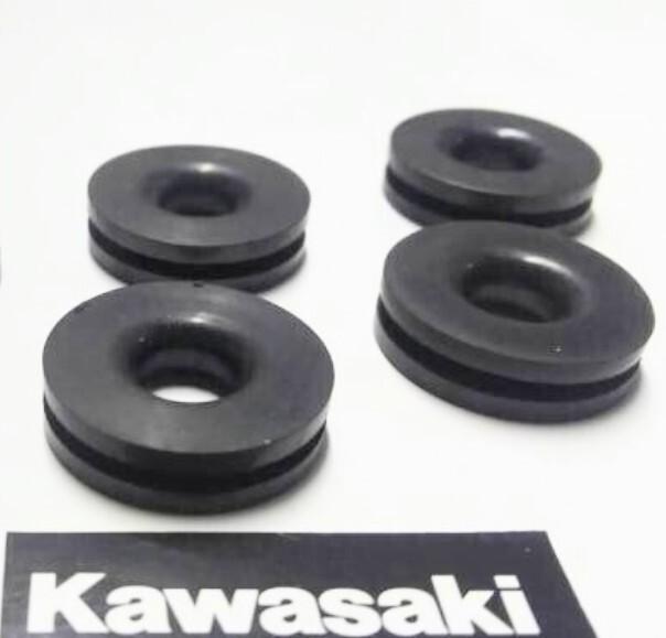 ■送料込み■ZRX400Ⅱ ZRX400 サイドカバー ゴム 4個セット kawasaki グロメット拍卖