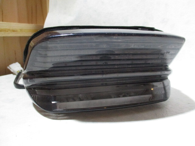 I◆XJR1300用他テールランプ1003 割れなし.RP01J.RP03J.XJR400R.RH02J.4HM.POSH?.送料無料(一部地域除外)拍卖