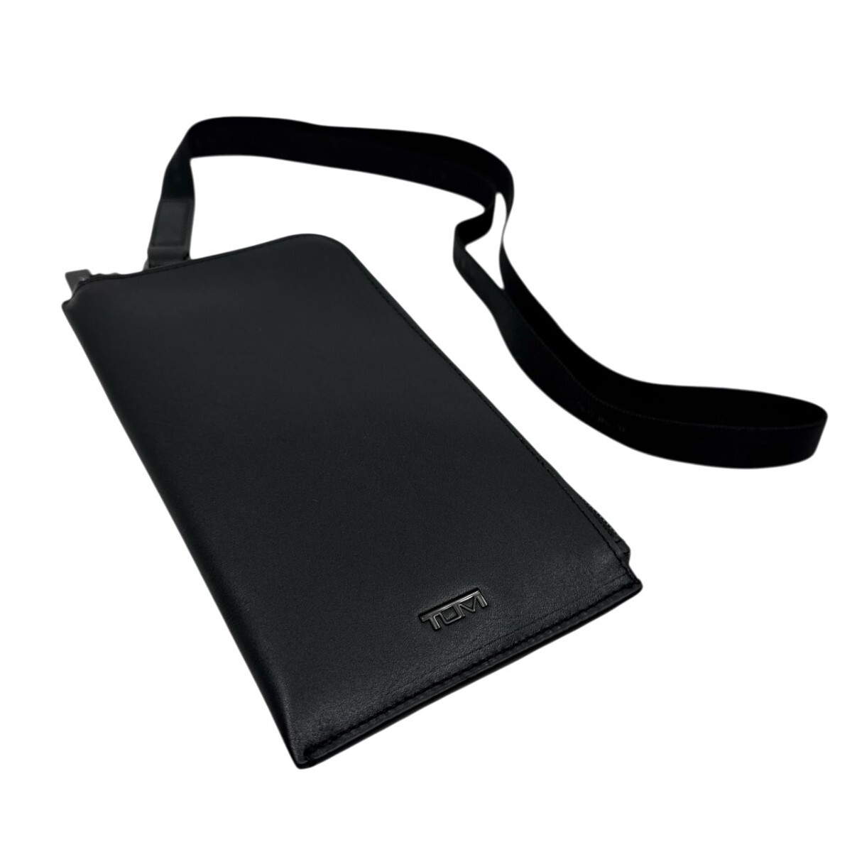 美品 TUMIトゥミ カードポーチランヤード 本革 ブラック 25J18-lk拍卖