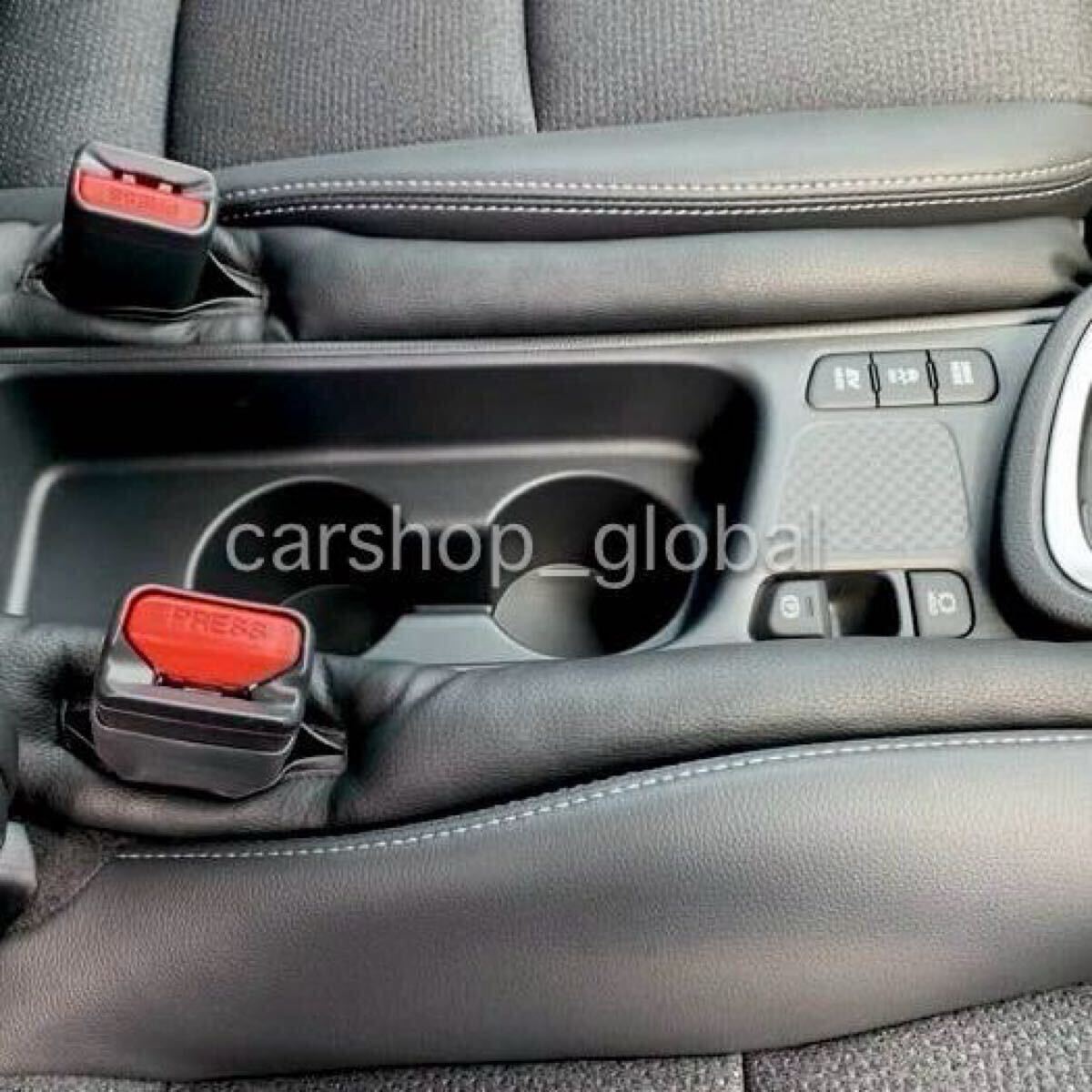 トヨタ ヤリスクロス/ヤリス対応 シート コンソール隙間 レザークッション 2本セット ブラック 小物落下防止 MXPJ/MXPB/10系/15系/200系等拍卖