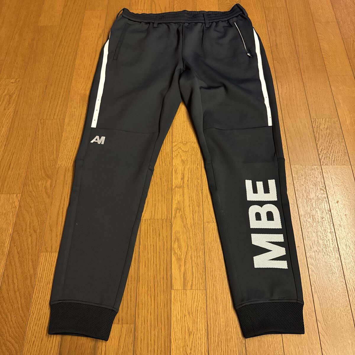 マスターバニーエディション!楽ちんジャージパンツ!80〜84!大きめの男性向け!100円スタート!拍卖