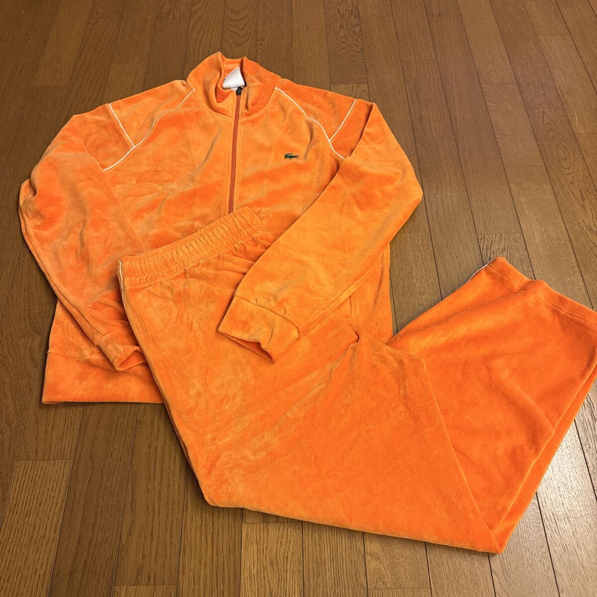 ラコステ!LACOSTE!セットアップ! 上下セット!オレンジ!L!大きめの男性向け!新品未使用タグ付き!100円スタート!拍卖
