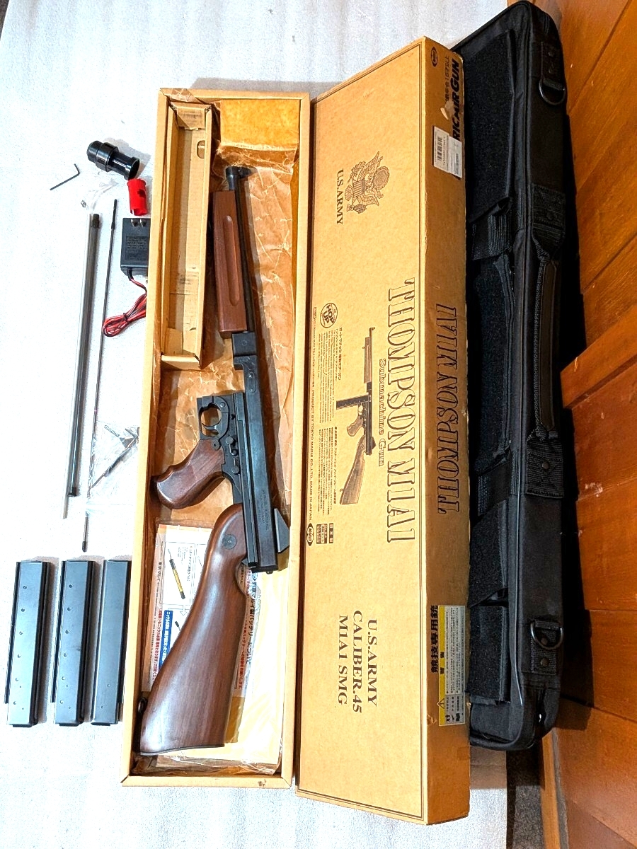 SU-1 東京マルイ 電動ガン トンプソン M1A1 THOMPSON 取説 多弾マガジン収納ケース付属 充電器不可拍卖