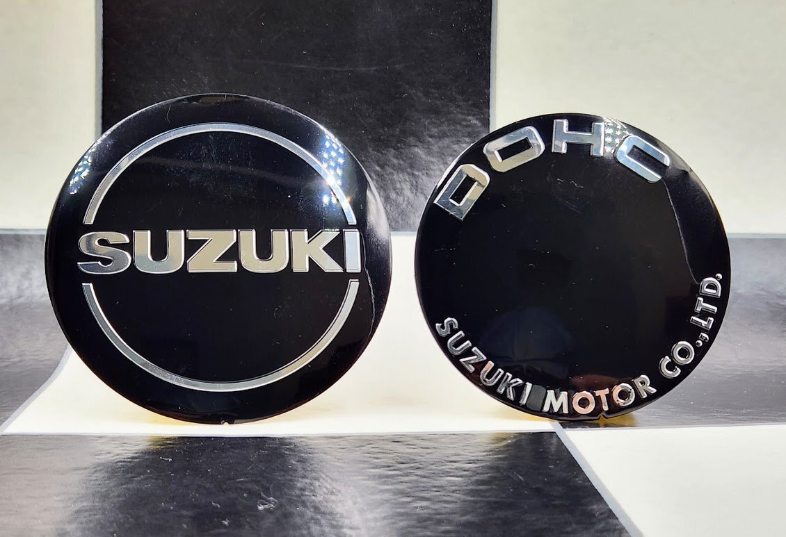 GS400 ポイントカバー ダイナモカバー シルバーエンブレム ステッカー セット SUZUKI 検/ GS400E GS425 GSX250 GSX400 GT380 GT750拍卖