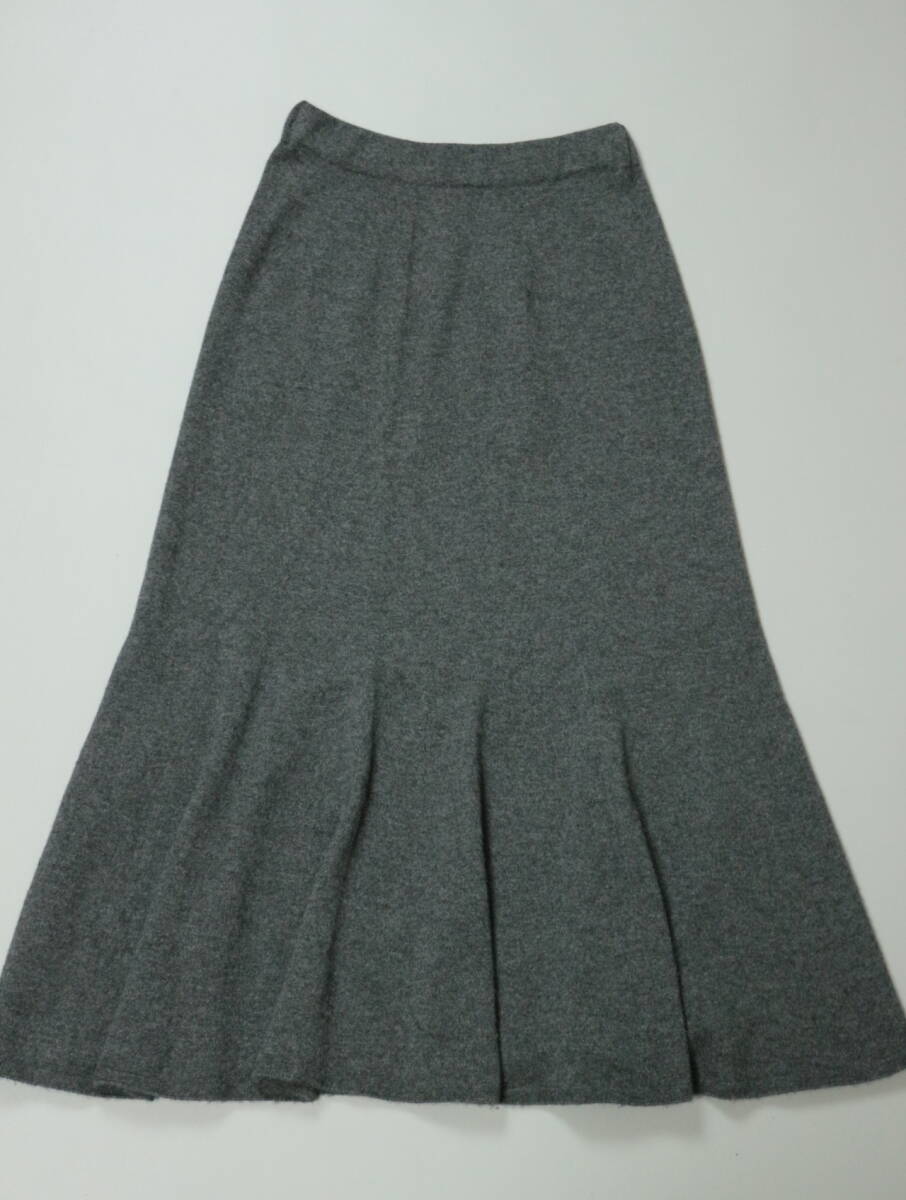B858/DAMA collection/ダマコレクション/日本製/カシミヤ100/イージーニットスカート/カシミヤスカート/レディース/Sサイズ/グレー/拍卖