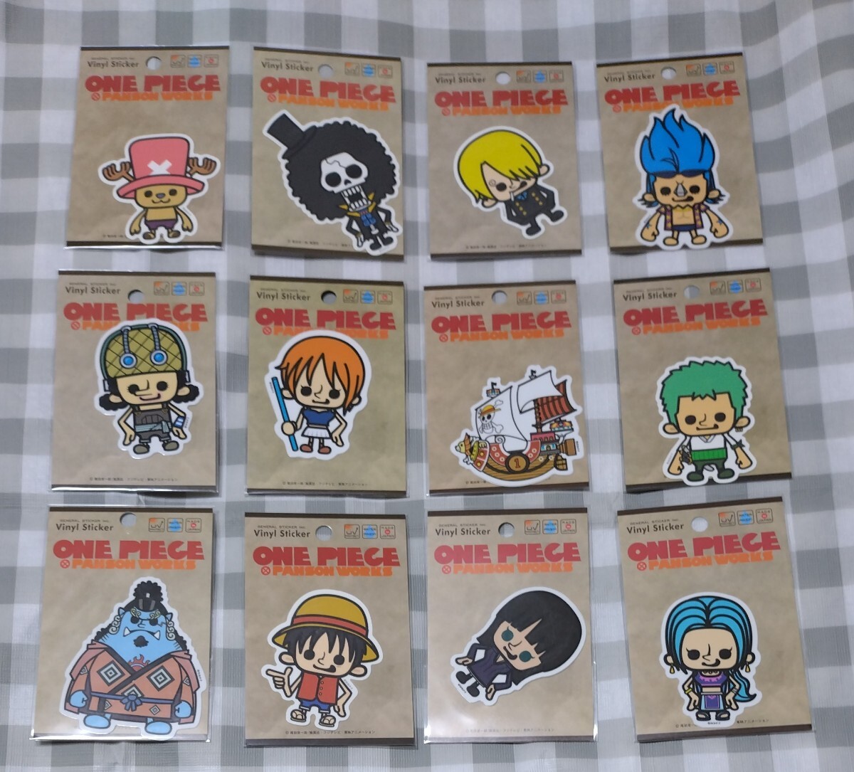 ワンピース 麦わら海賊団 ステッカー 12枚セット ルフィ、ゾロ、ナミ、ウソップ、サンジ、チョッパー、ロビン、ブルック、フランキー拍卖