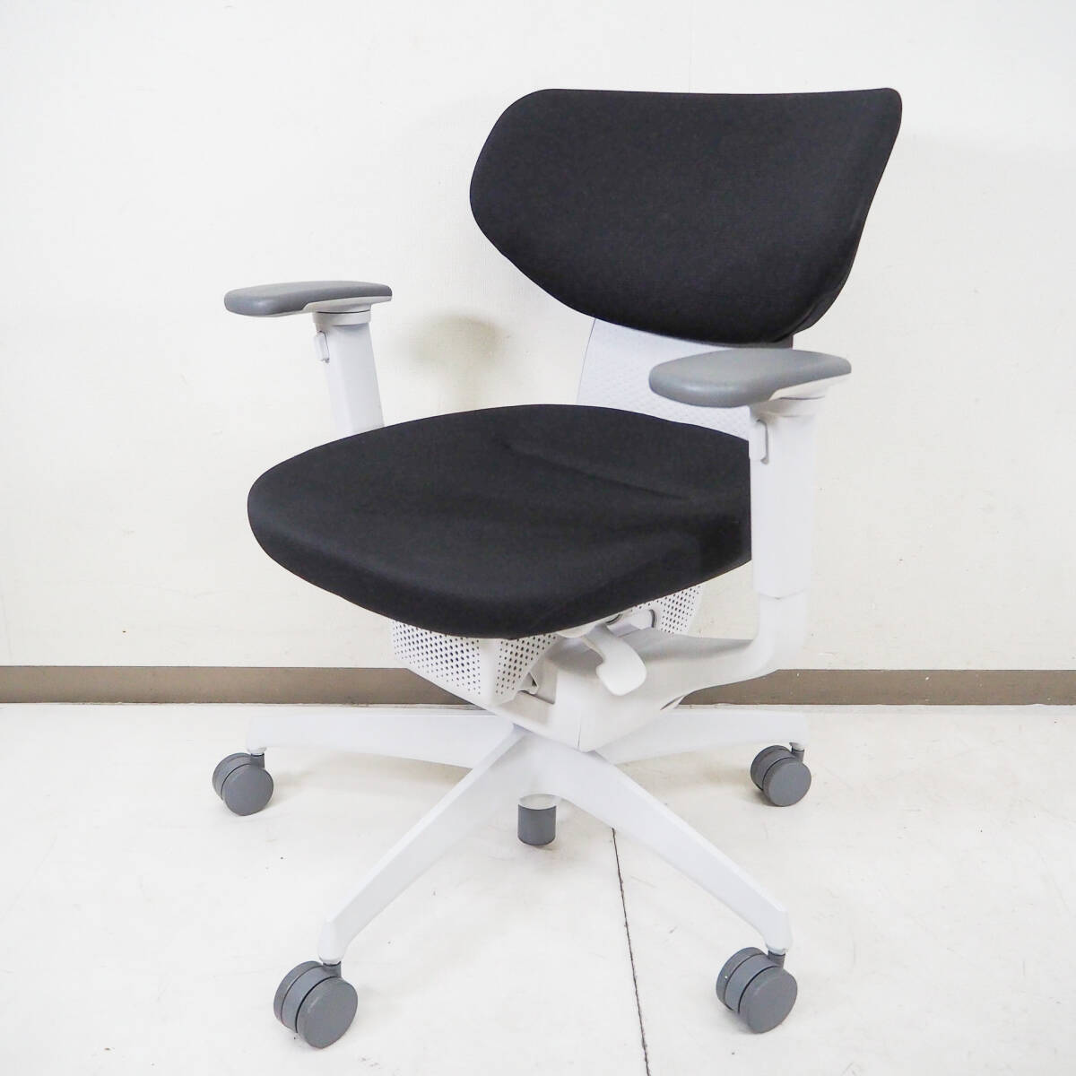 KOKUYO コクヨ オフィスチェア ing イング クッション ラテラルタイプ CRS-G3200E1 3Dポスチャーサポートシート グライディングメカ S1585拍卖