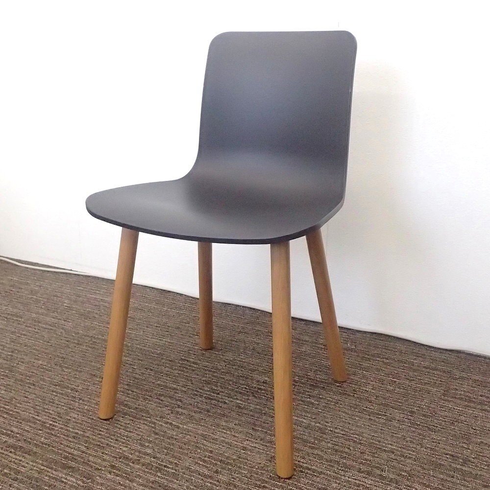 vitra. ヴィトラ HAL Wood ハルウッド ジャスパー・モリソン ミーティングチェア ホワイト カフェ ダイニング EG18823 中古オフィス家具拍卖