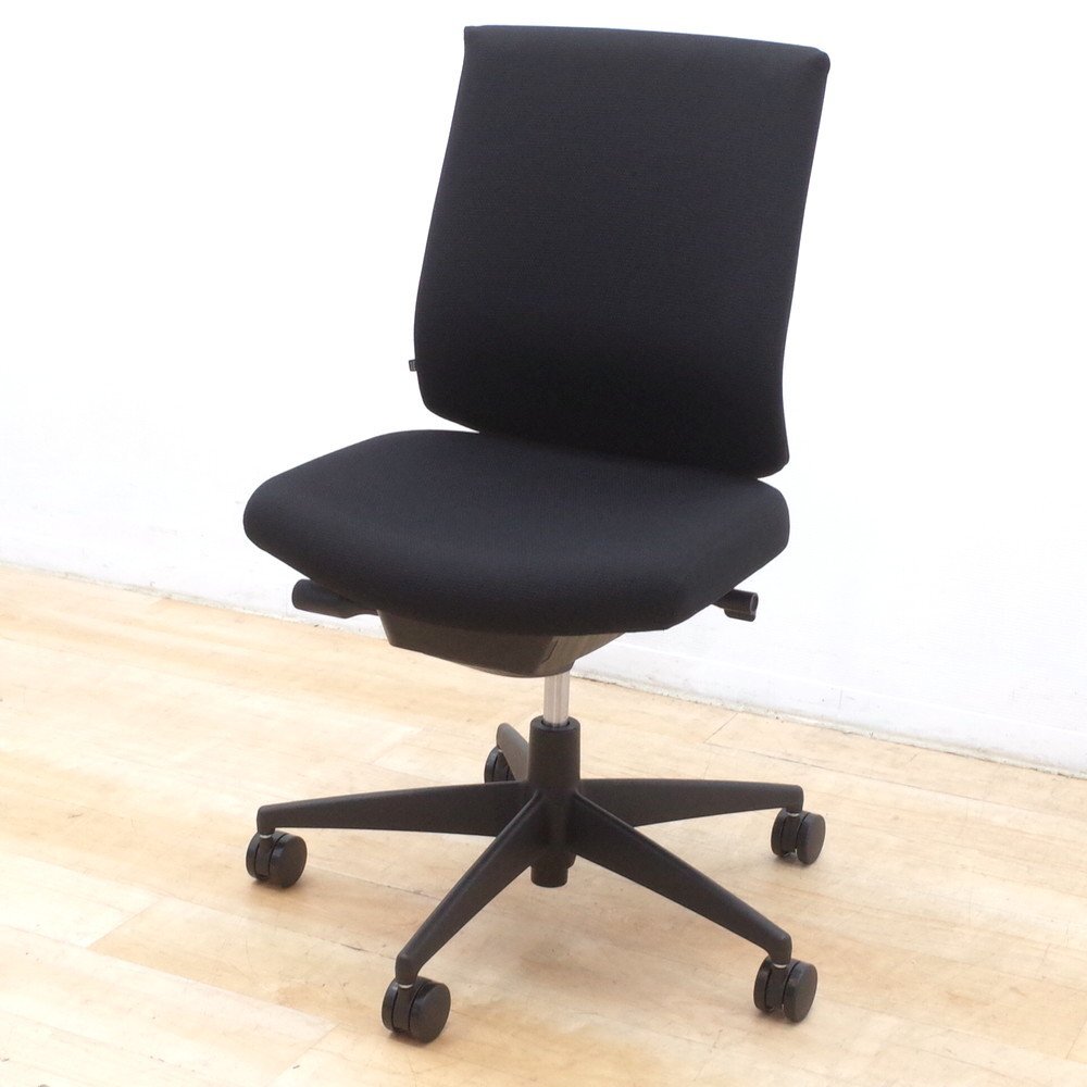 KOKUYO コクヨ ウィザード4 肘無オフィスチェア C06S-12C-BK1 2022年製 ブラック ランバーサポート ロッキング KK18106 中古オフィス家具拍卖