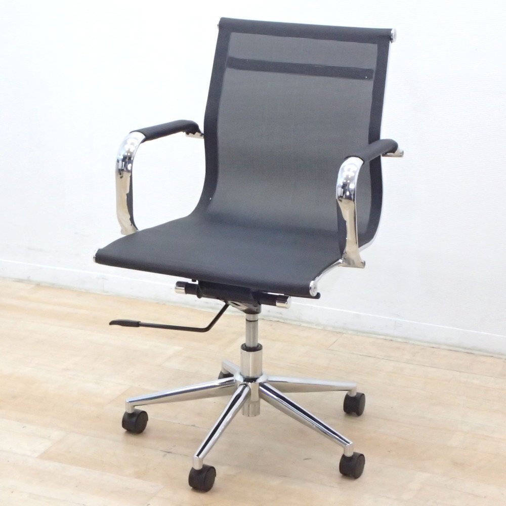 関家具 LU CHAIR ルチェア 肘付オフィスチェア ブラック 事務椅子 ワークチェア メッシュ スタイリッシュ モダン KK18777 中古オフィス家具拍卖
