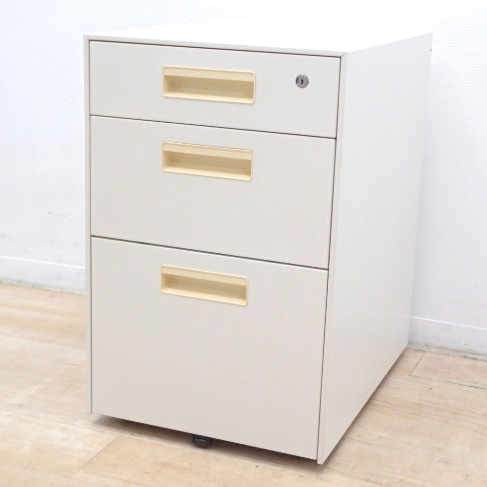 PLUS プラス 3段ワゴン AS-F046SC-3 ホワイト オフィスワゴン デスクワゴン ダブルサスペンション 収納 鍵有 KK18931 中古オフィス家具拍卖