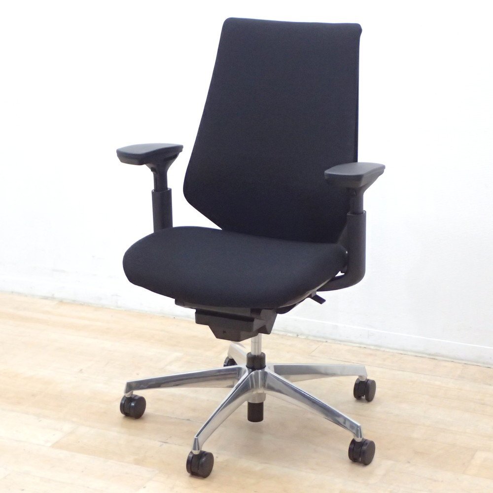 コクヨ デュオラ 21年製 肘付オフィスチェア CRS-G3100E6N ブラック ロッキング ハイバック リクライニング 布張 EG18720 中古オフィス家具拍卖