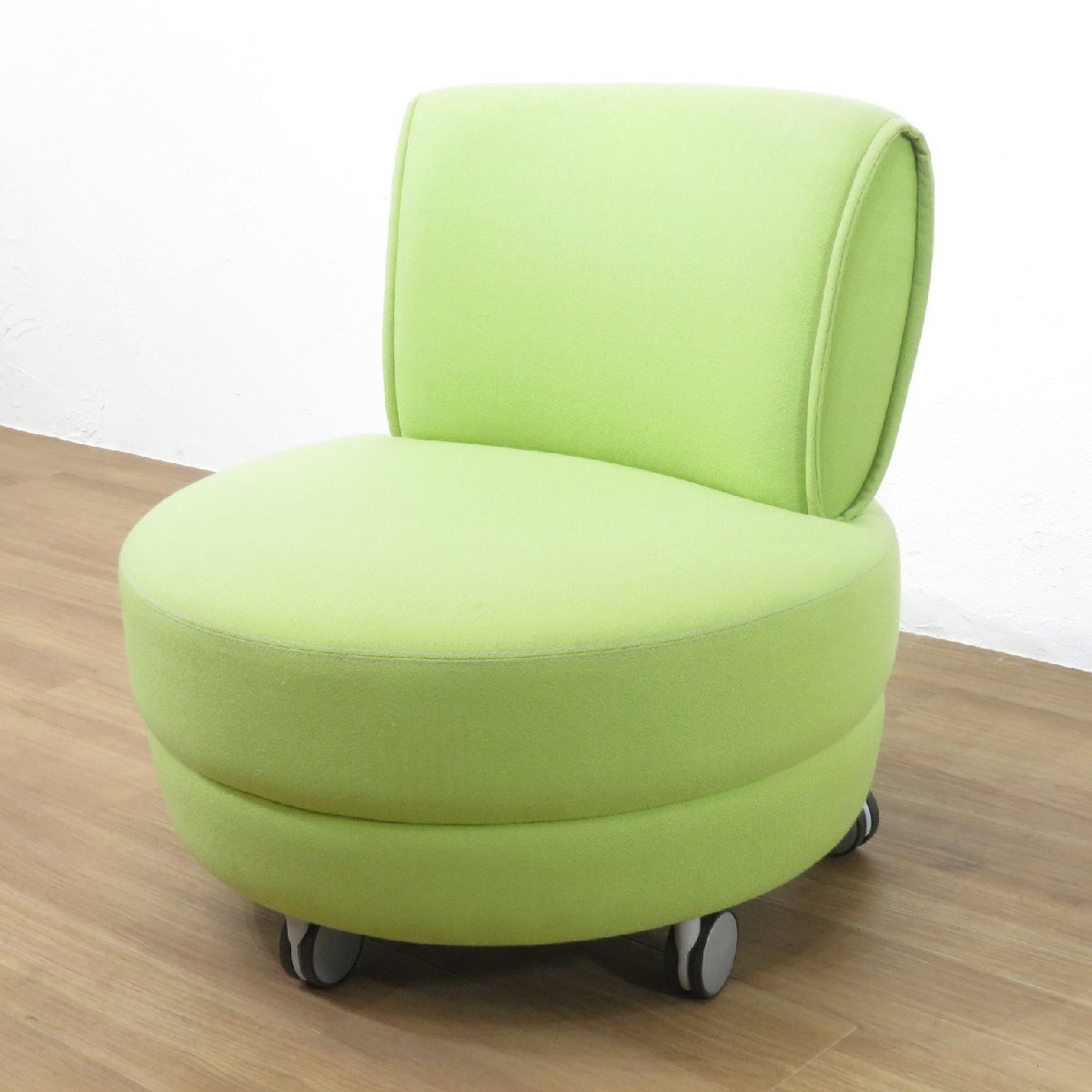 オカムラ アルトカフェ 1人用ソファ L473FA グリーン ソファ 1人用ソファ 居間 くつろぎ 布張り レザー AG19168 中古オフィス家具拍卖