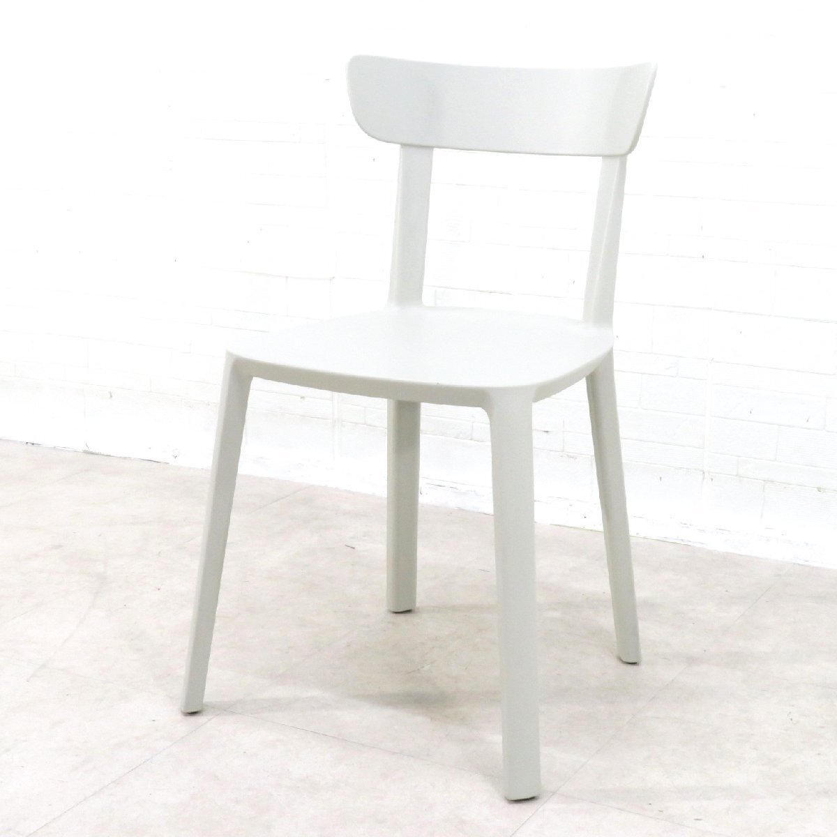 TOOU トゥー Cadrea カドレア チェア ダイニングチェア グレー 肘無し イス リビング ビストロ カフェ テラス EG17615 中古オフィス家具拍卖