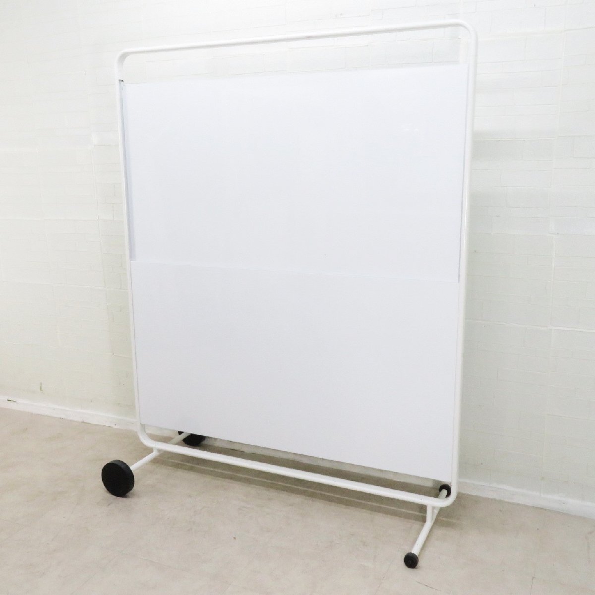 KOKUYO コクヨ MOBI-bo BBB-MBS1418WSAW ホワイト 自立式ホワイトボード 両面 キャスター 仕切り板 パネル昇降 YH17874 中古オフィス家具拍卖