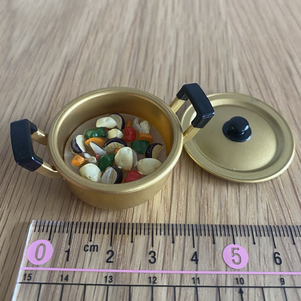 リーメント(単品)*カレー 調理中*ぷちサンプル バラ売り ミニチュア ドールハウス なつやすみ 両手鍋拍卖
