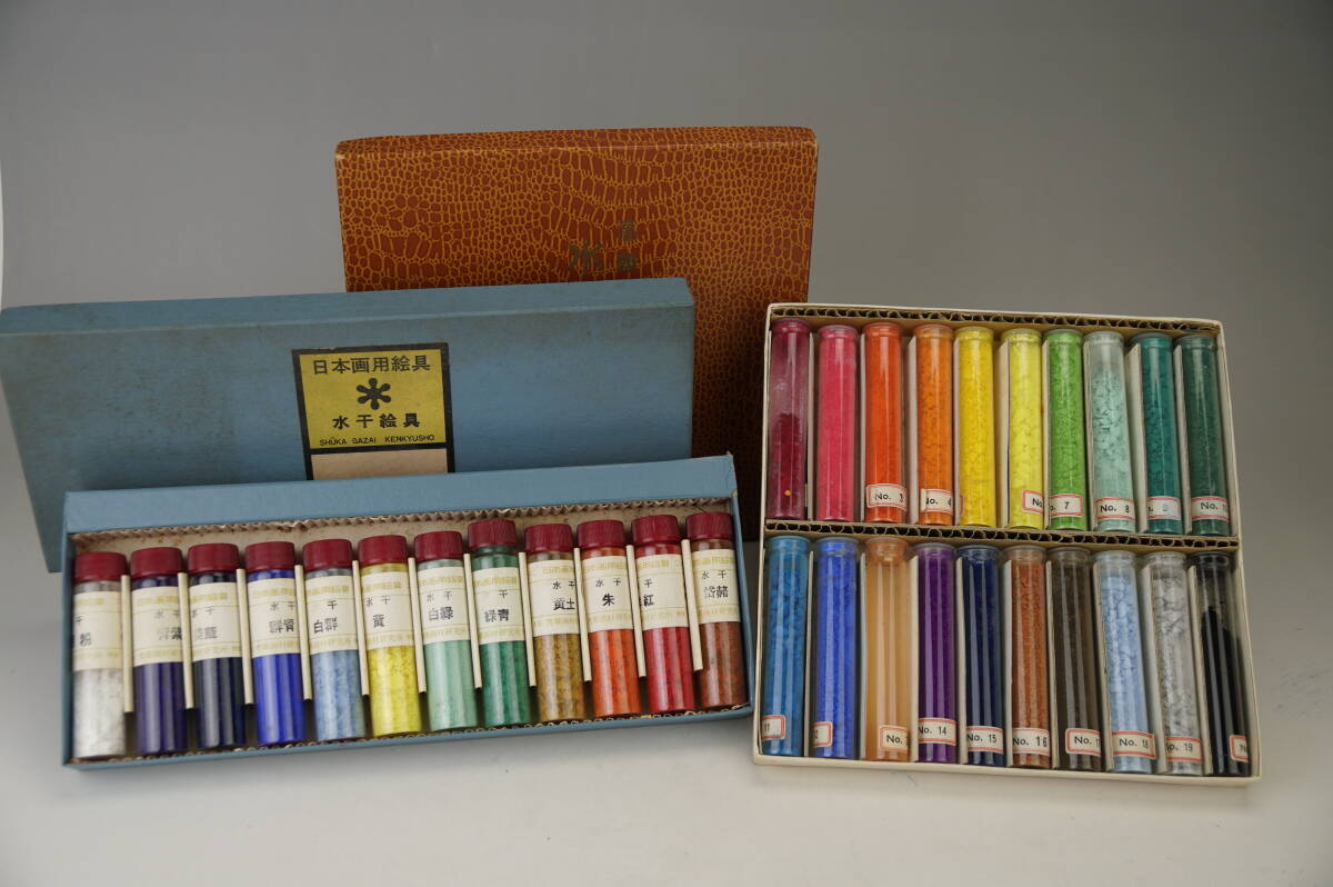 鳳】日本画岩絵具 31色 岩絵具 画材 日本画 日本画用岩絵具 顔彩 顔料 画材 絵の具 胡粉 2510-36拍卖